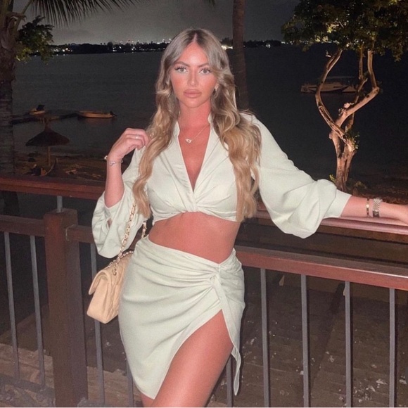 Pretty little thing sage set - Picture 2 of 11